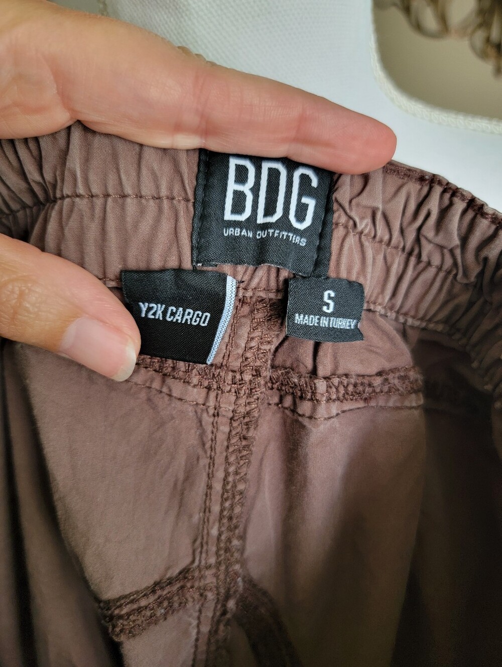 BDG Urban Outfitters Y2K Low Rise Wide Leg Brown Cargo Pants - Picture 11 of 13